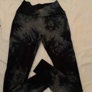Alphalete Surface Power Legging, black oil stain,small, brand new